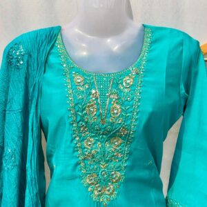 Silk full set for women's in mehrauli