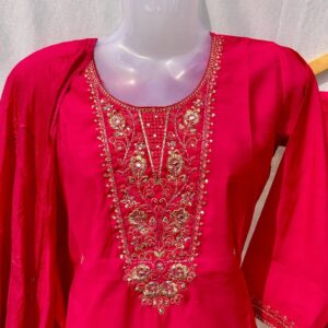 Silk full set for women's in mehrauli