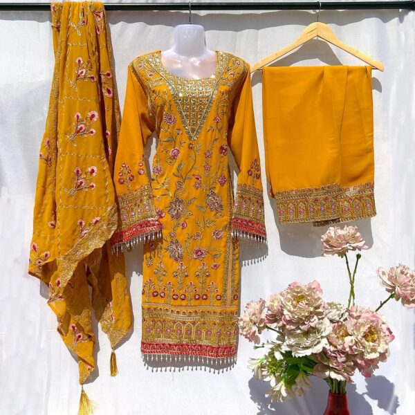 Off White full Set for women