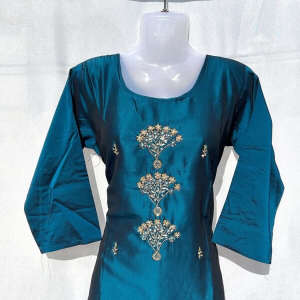 Dark Teal Kurta with Sky Blue Dupatta In Mehrauli - Image 2